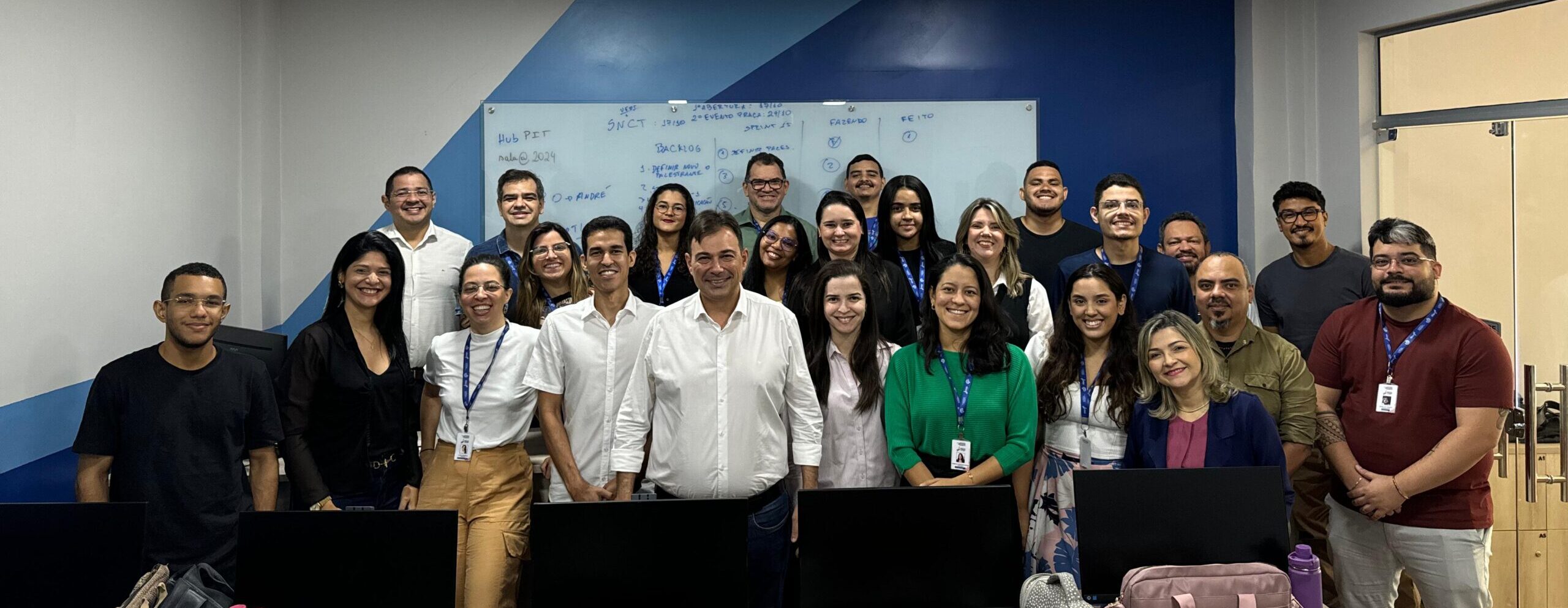 Equipe da SIA. Foto: PH Silva