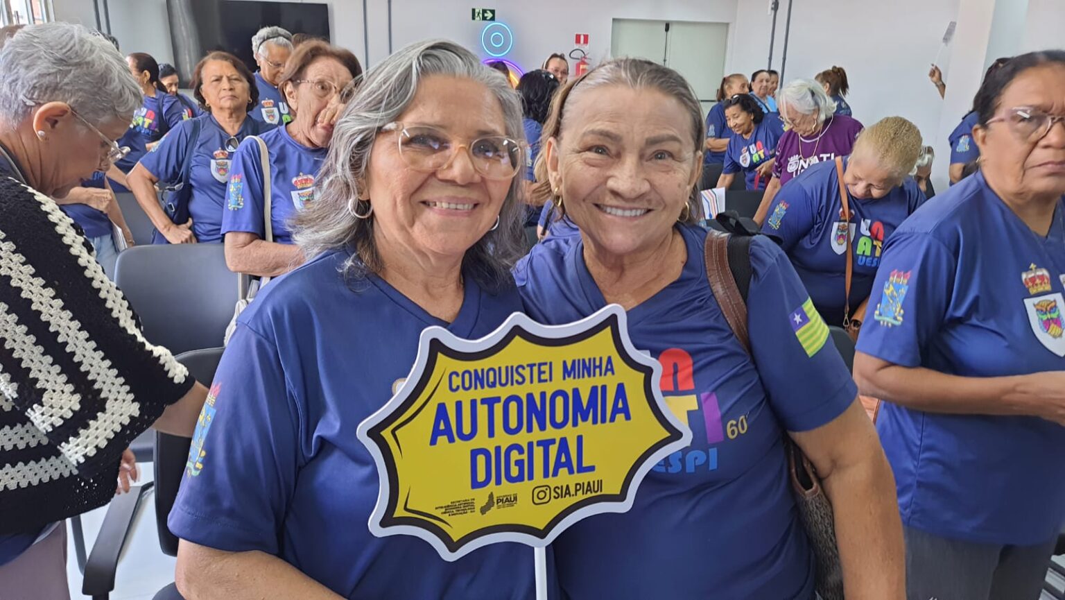 Secretaria de Inteligência Artificial abre inscrições para curso de inclusão digital para idosos