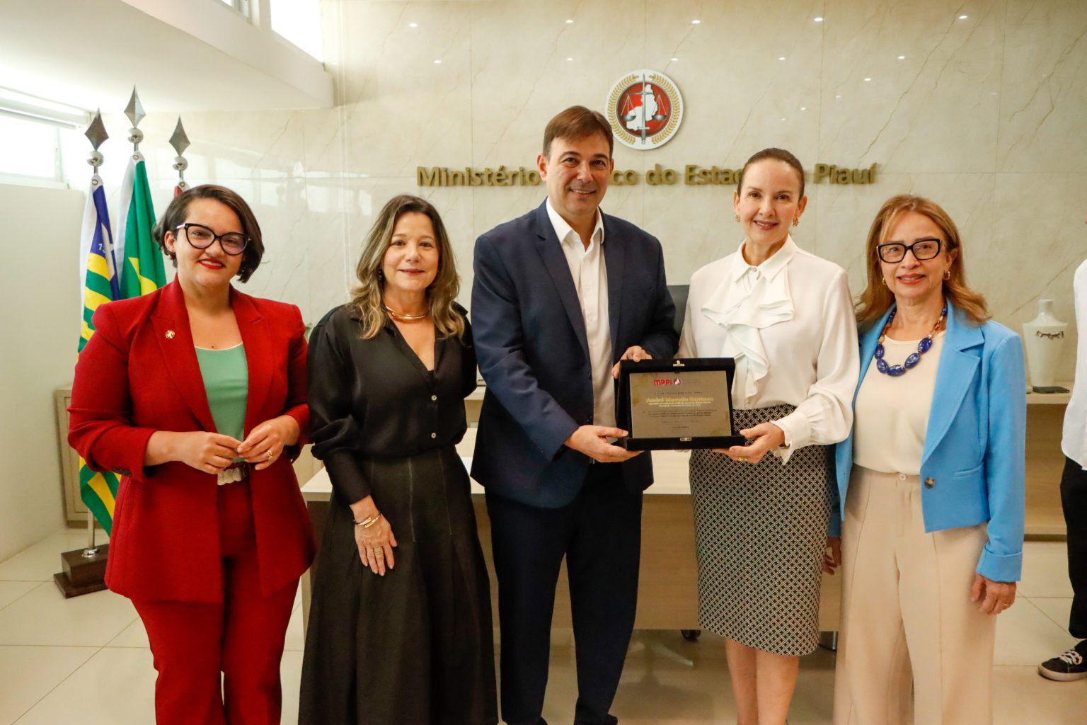 SIA recebe reconhecimento do Ministério Público pela parceria no curso CapacitIA